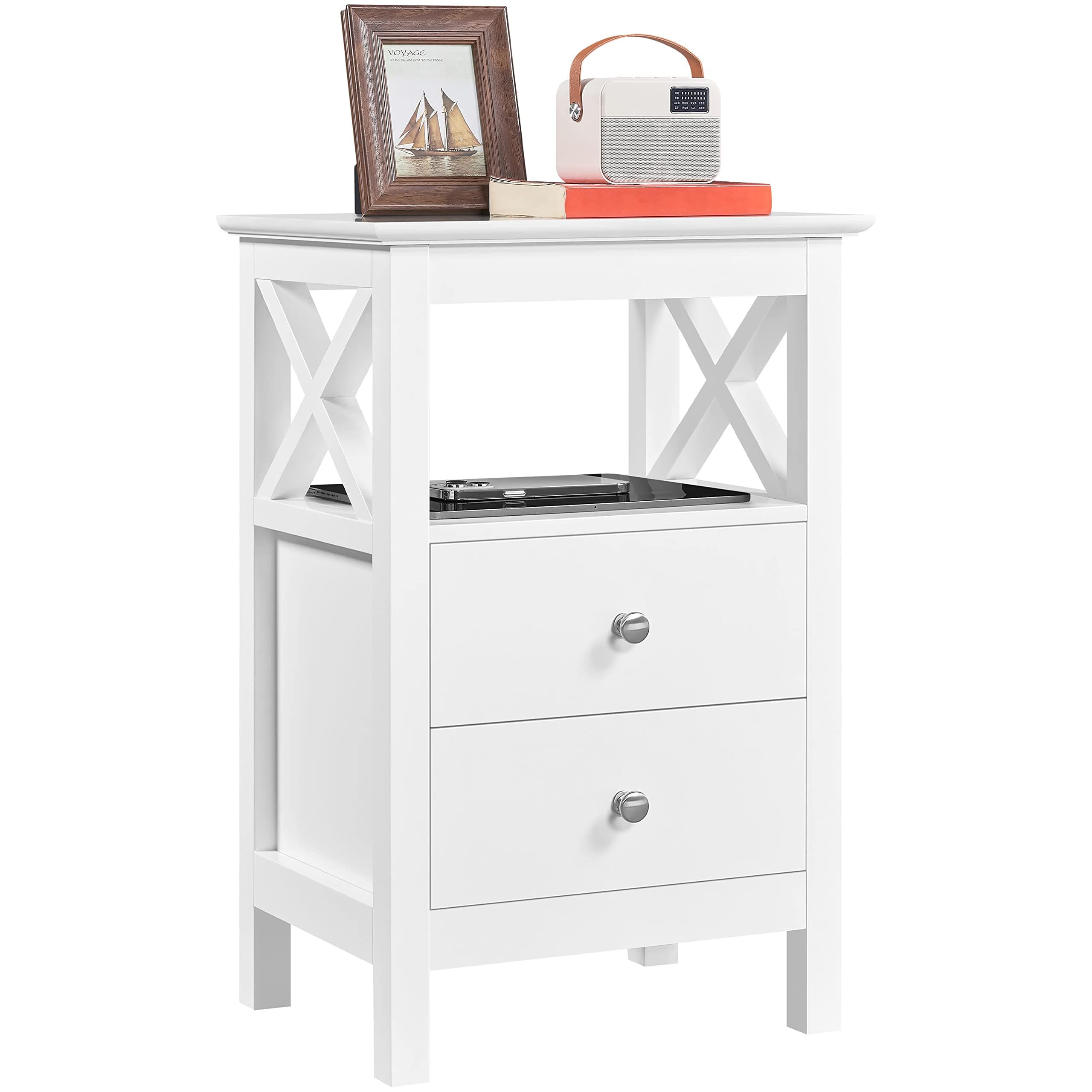 Mesita de noche blanca con cajones y estante