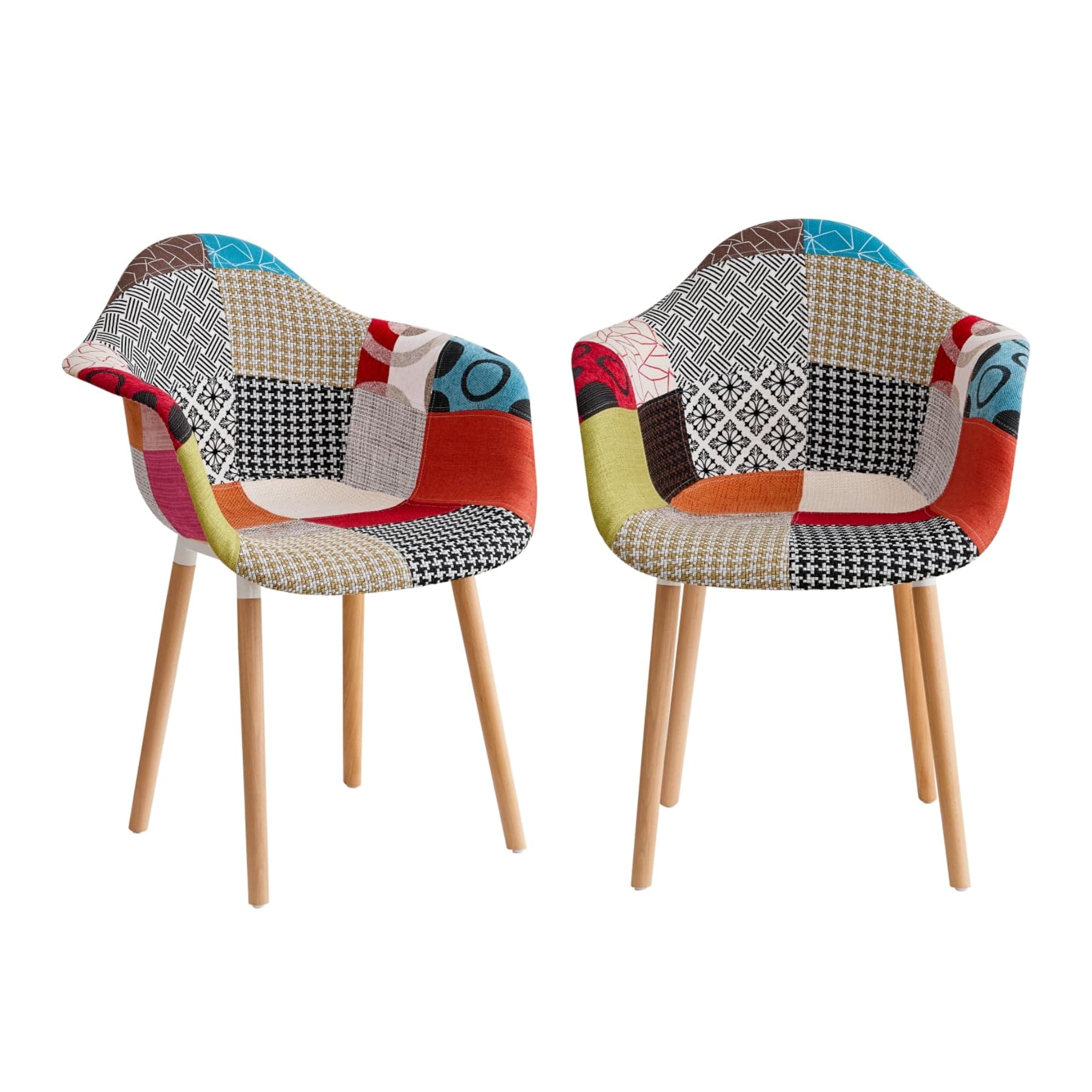 Silla patchwork con patas de madera clara