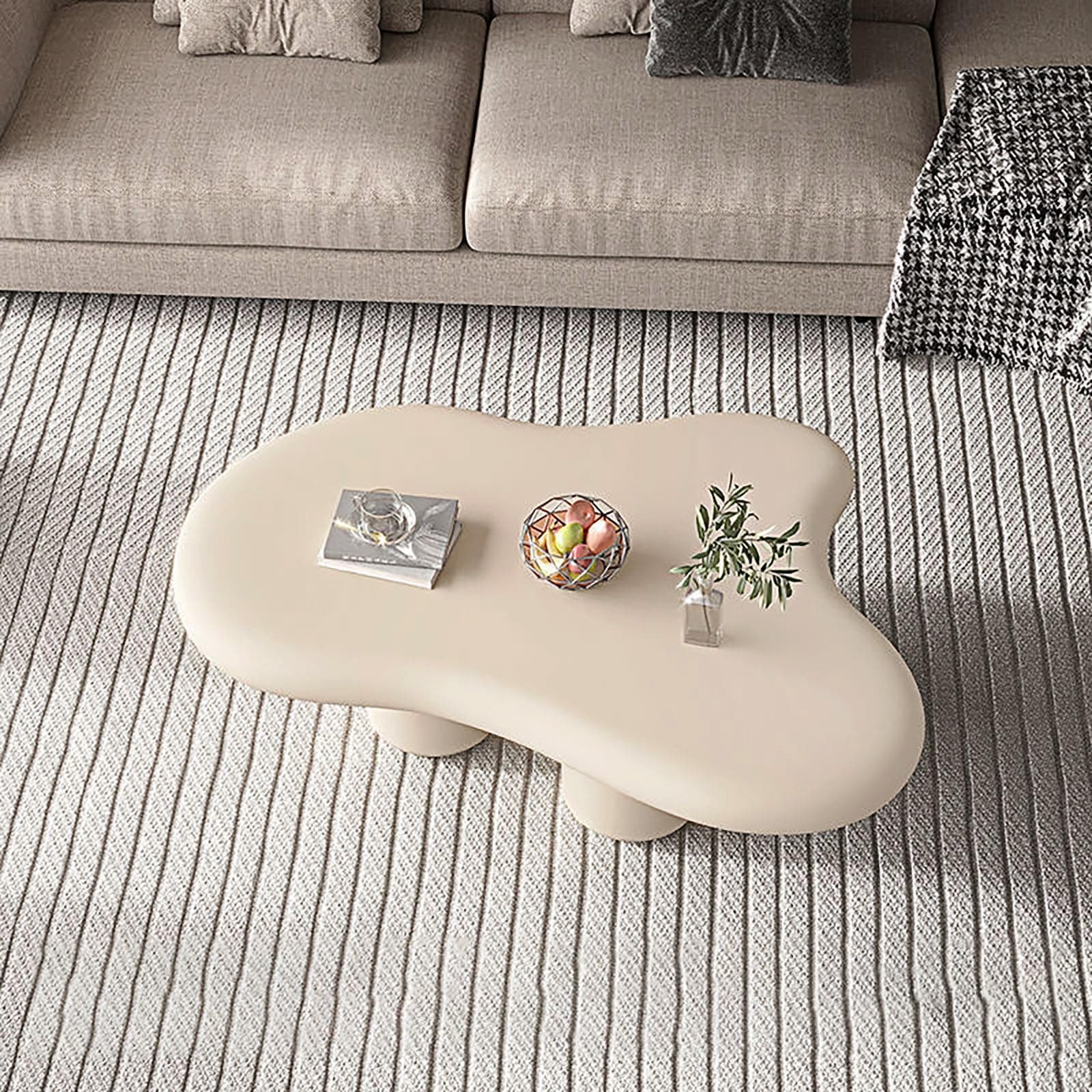 Mesa de centro moderna beige con forma orgánica