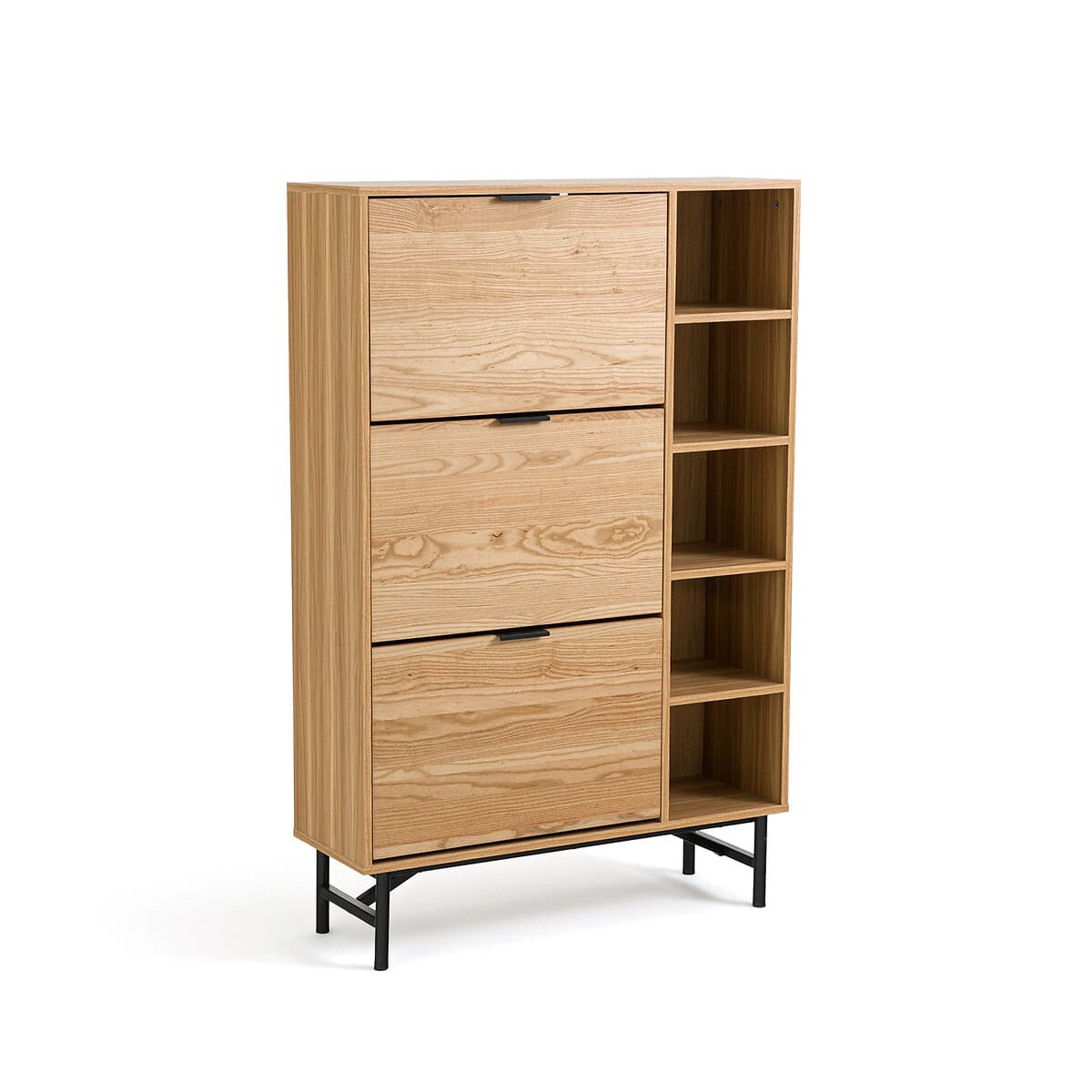 Zapatero de madera clara con estantes