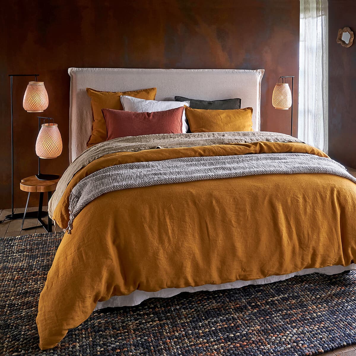 cama matrimonio cabecero tapizado, cama doble estilo nordico